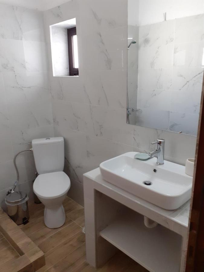 Villa Virozi Sarti Exterior foto